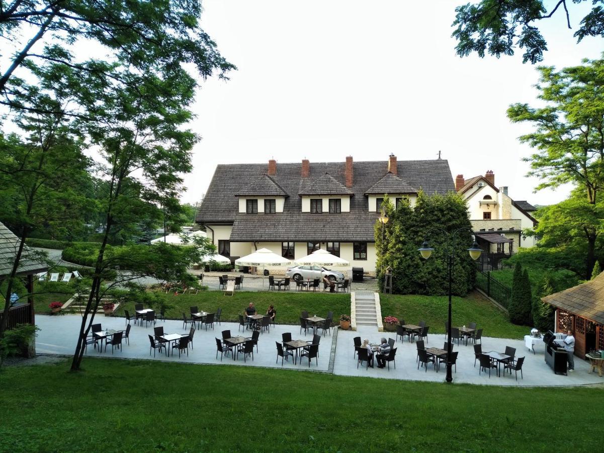 Hotel Sarmata Zespol Dworski Sandomierz Esterno foto