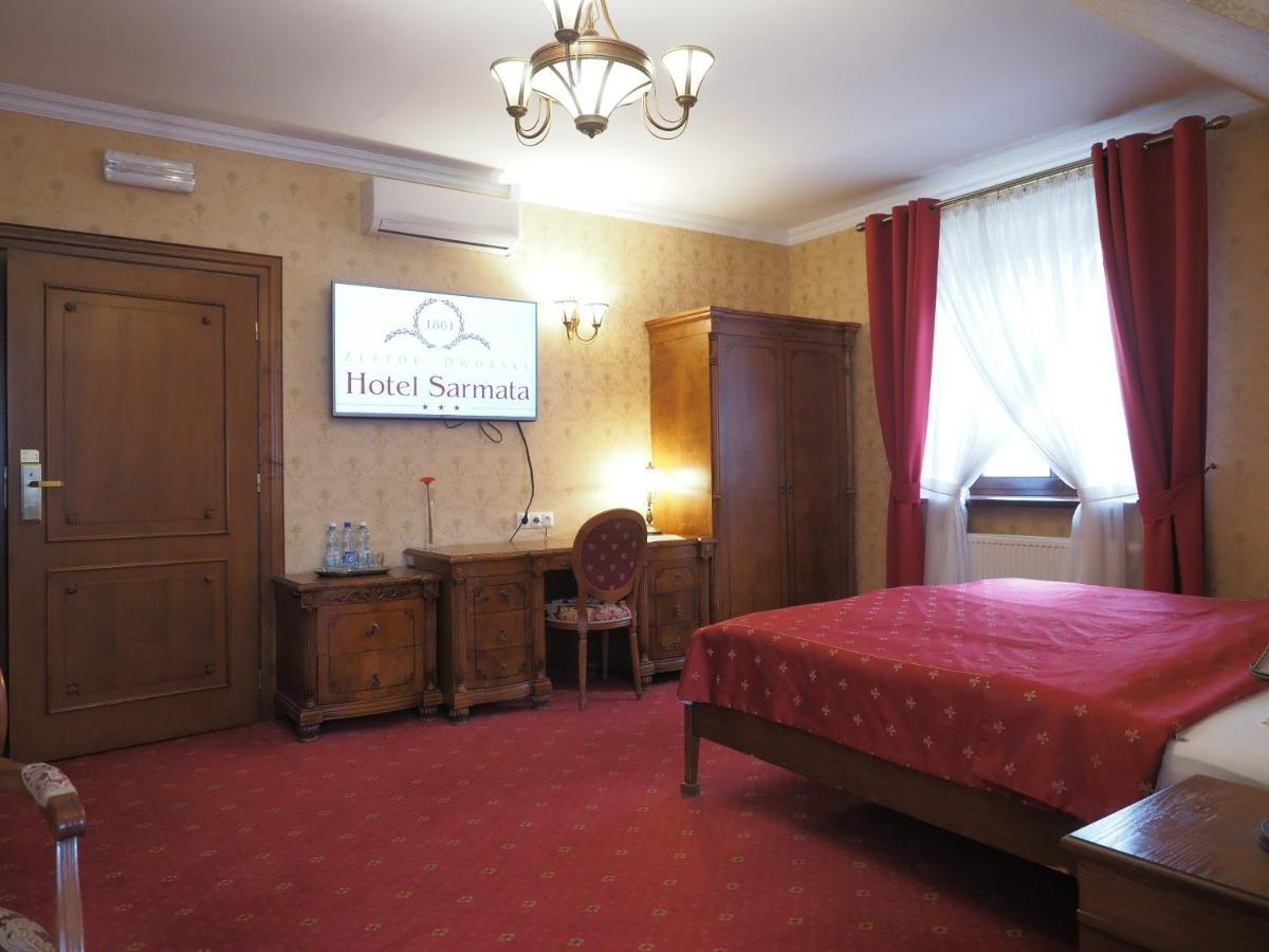 Hotel Sarmata Zespol Dworski Sandomierz Esterno foto