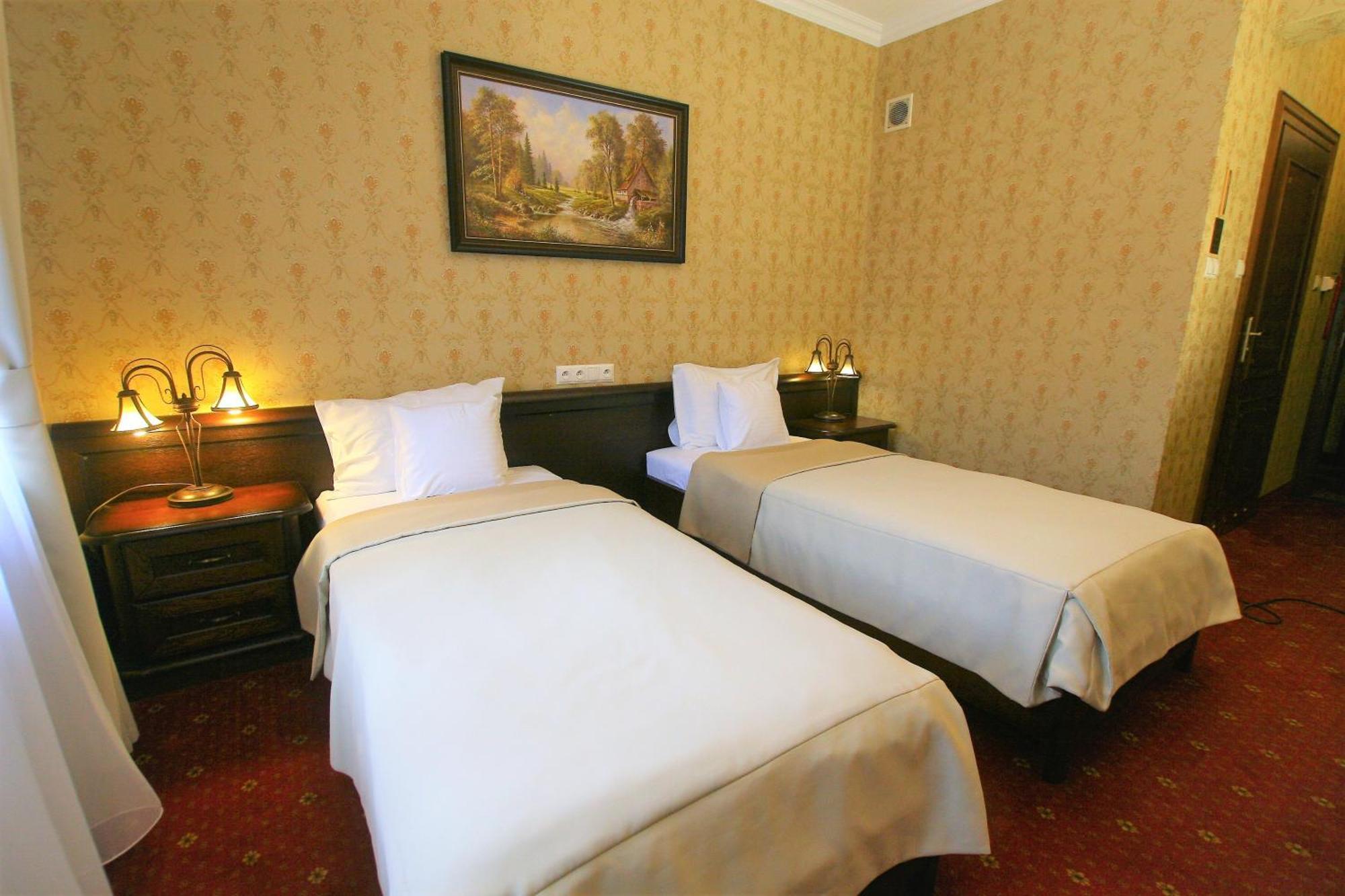 Hotel Sarmata Zespol Dworski Sandomierz Esterno foto