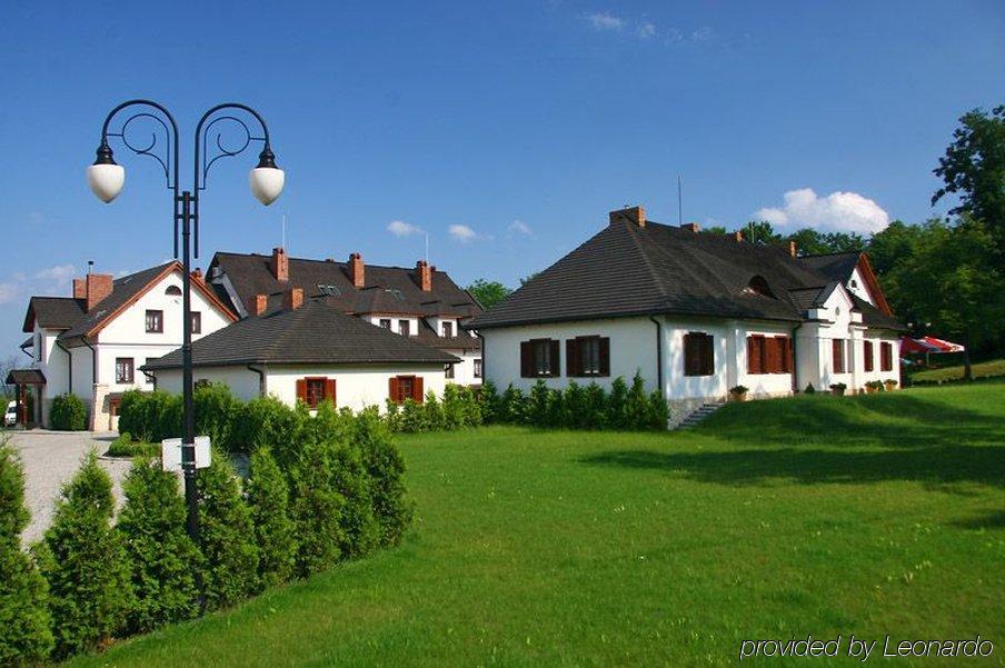 Hotel Sarmata Zespol Dworski Sandomierz Esterno foto