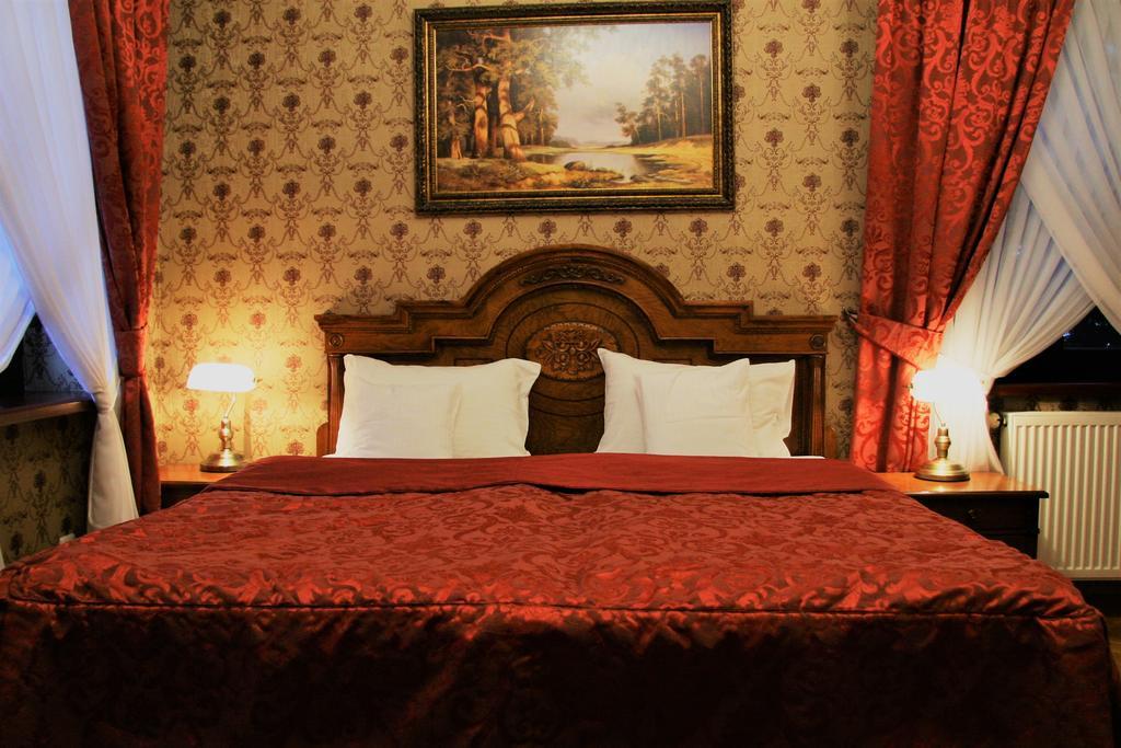 Hotel Sarmata Zespol Dworski Sandomierz Esterno foto