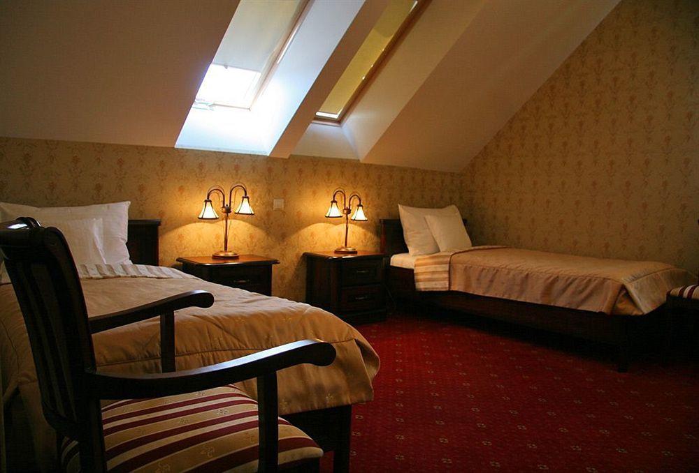 Hotel Sarmata Zespol Dworski Sandomierz Esterno foto