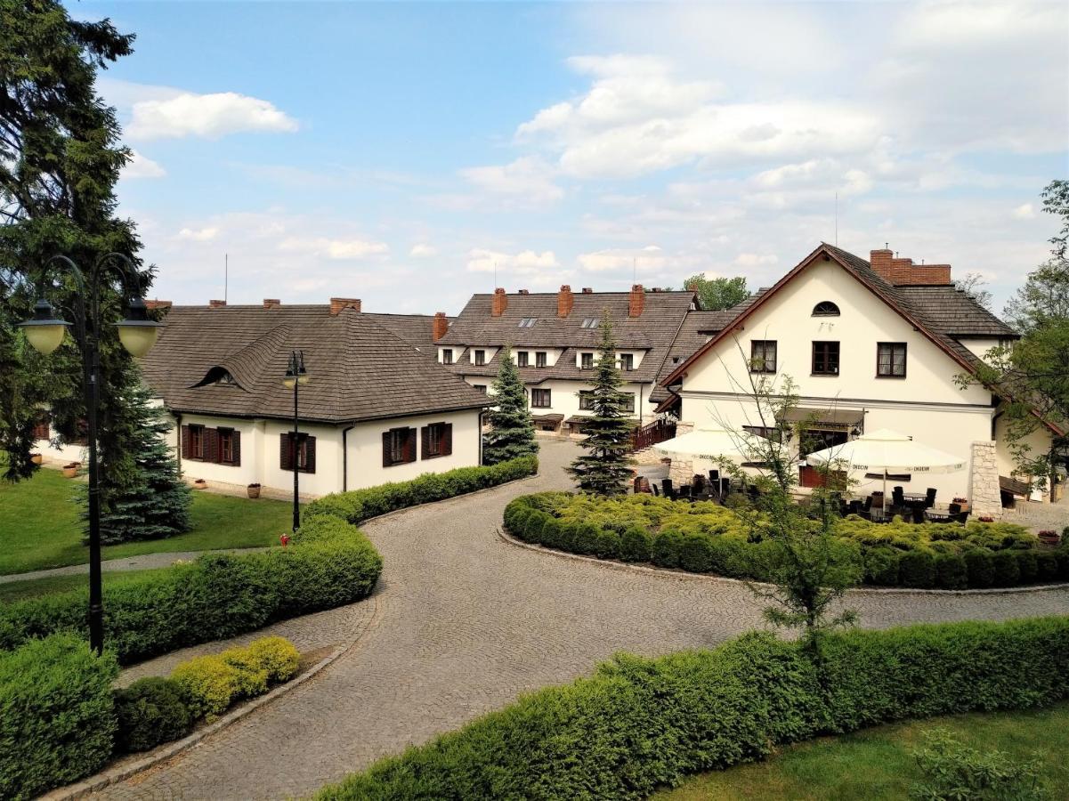 Hotel Sarmata Zespol Dworski Sandomierz Esterno foto